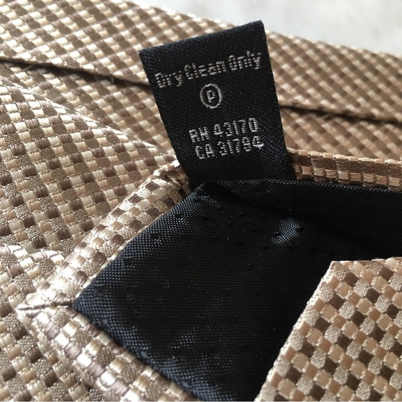 ⚡️ Geoffrey Beene Pure Silk Tie Micro Jacquard-Woven Pattern Gold Cream Detail - Picture 6 of 6